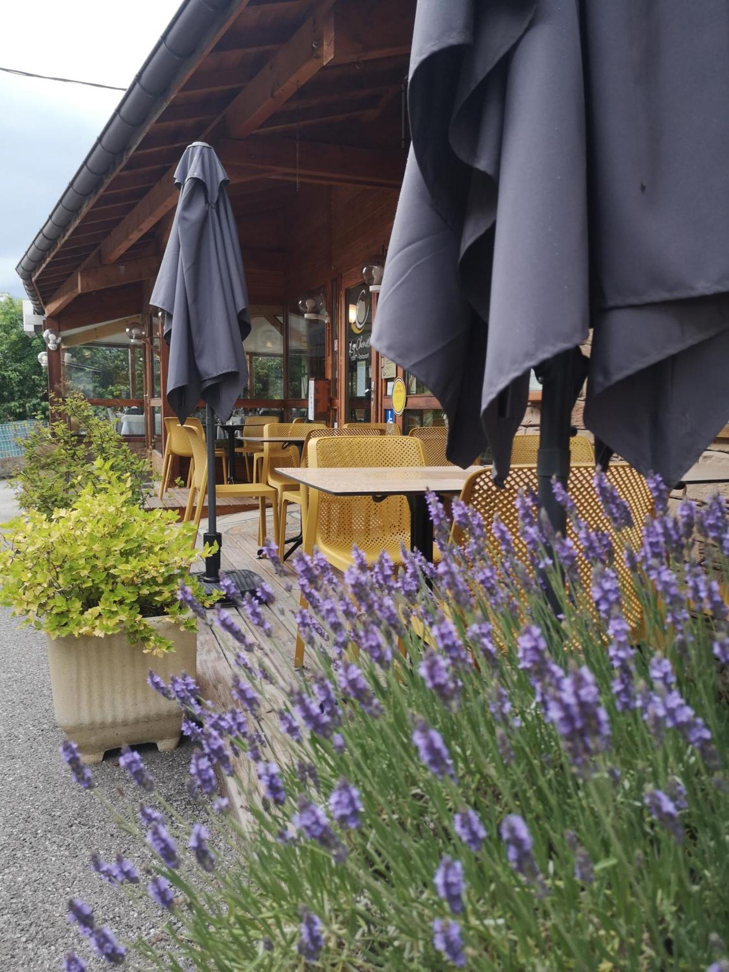 호텔 레 셰네 Saint-Julien-en-Champsaur 외부 사진