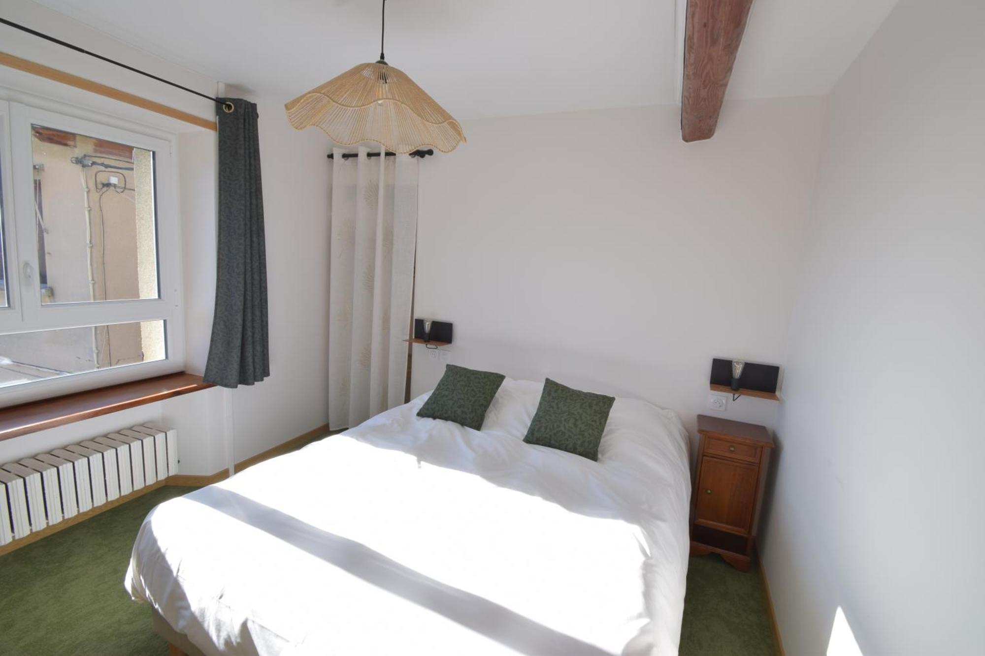 호텔 레 셰네 Saint-Julien-en-Champsaur 외부 사진