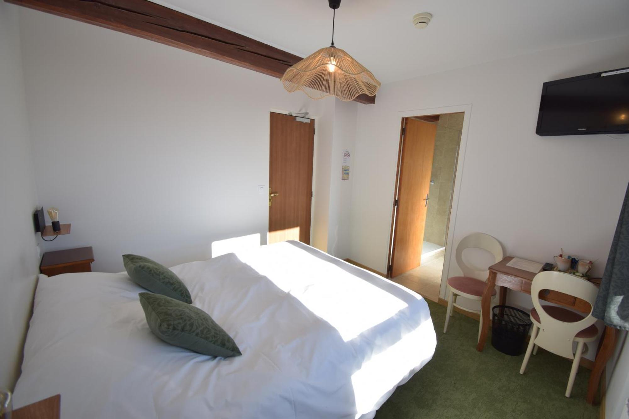 호텔 레 셰네 Saint-Julien-en-Champsaur 외부 사진