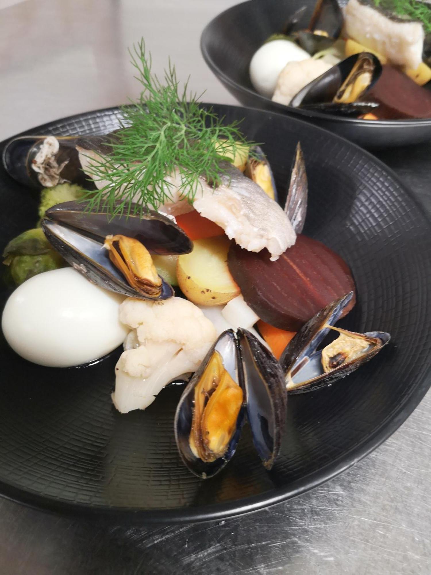 호텔 레 셰네 Saint-Julien-en-Champsaur 외부 사진