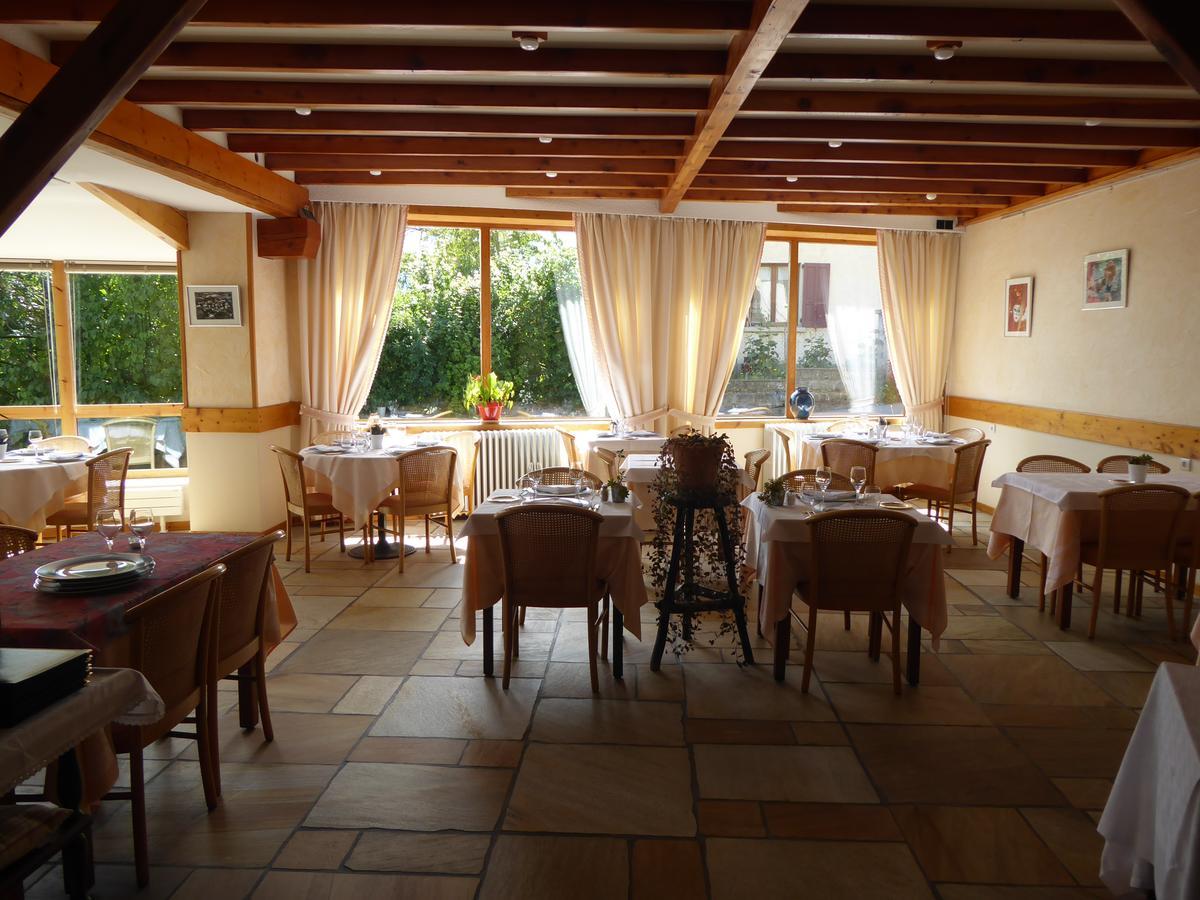 호텔 레 셰네 Saint-Julien-en-Champsaur 외부 사진